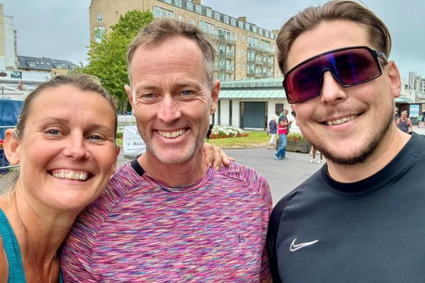 عائلة الزوجين البريطانيين المعتقلين في إيران تطالب بإدراج قضيتهما ضمن المفاوضات مع طهران