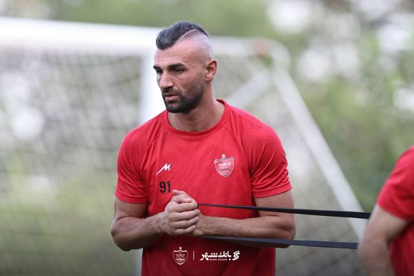 سردار دورسون: در سیستم هاشمیان جایی نداشتم، فسخ قرارداد، ترجیح پرسپولیس بود