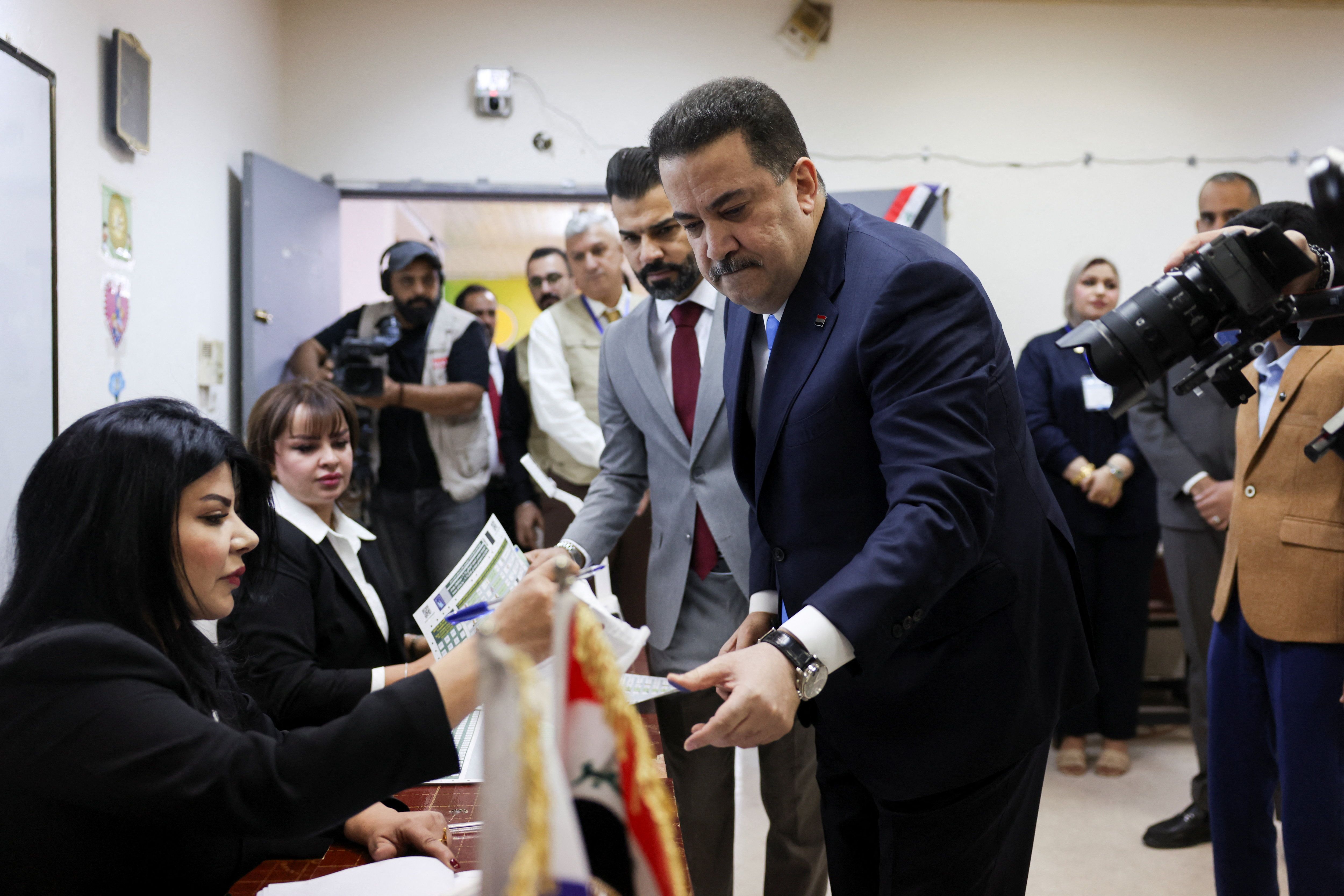 برگزاری انتخابات پارلمانی عراق در سایه بی‌اعتمادی و رقابت منطقه‌ای