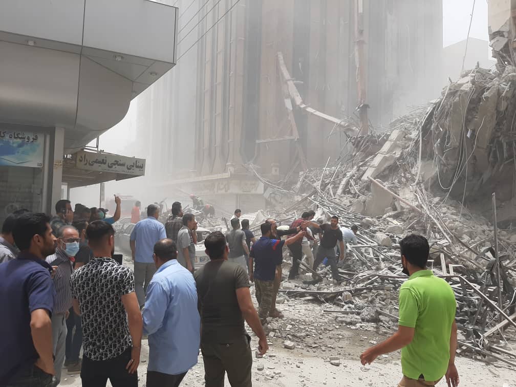 The scene in Abadan where a 1-story building collapsed on Monday