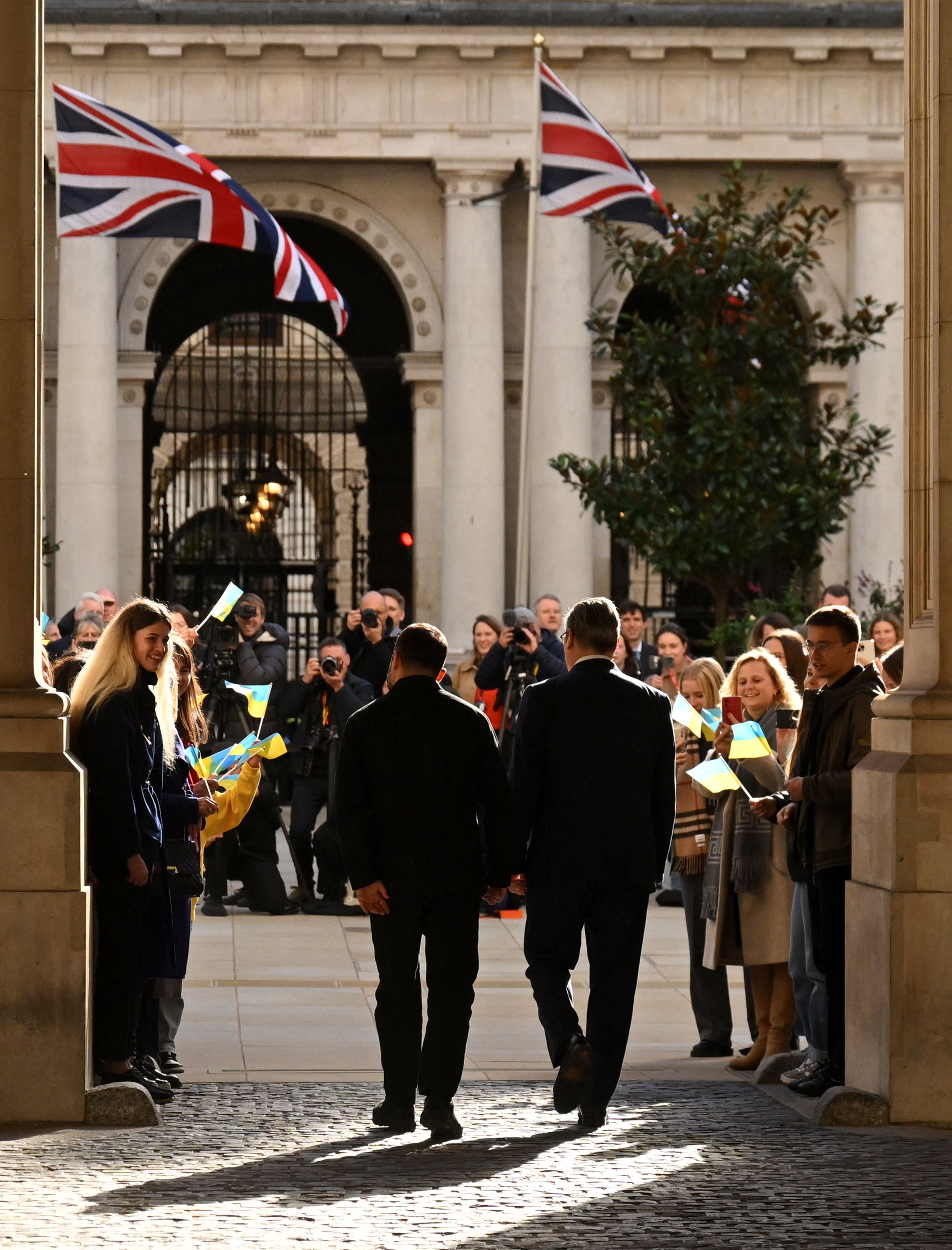 نشست کشورهای حامی اوکراین در لندن: روسیه فقط زبان زور را می‌فهمد