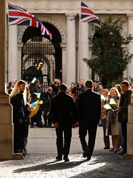 نشست کشورهای حامی اوکراین در لندن: روسیه فقط زبان زور را میفهمد