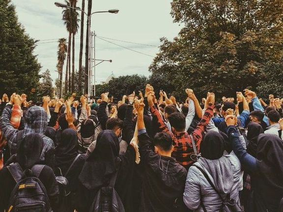 وثائق "عدالة علي": النظام الإيراني حاول منع الاحتجاجات أو امتدادها بعد مقتل مهسا أميني