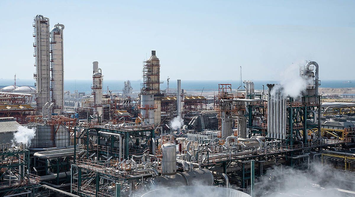 گاز ۱۲ مجموعه پتروشیمی در کشور قطع شده است