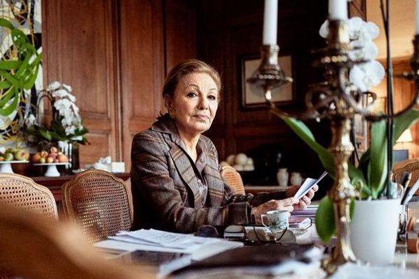Iran's Exiled Queen Calls For Freedom Of Iranian Women