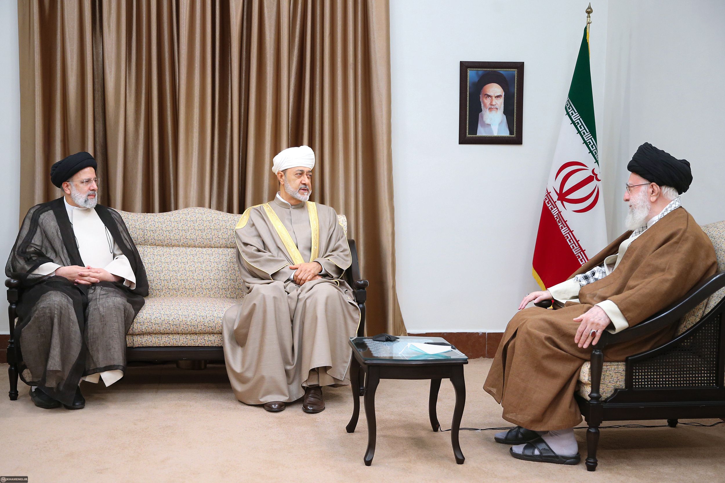 Why Is Oman’s Sultan In Iran And Will It See The Revival Of JCPOA? 