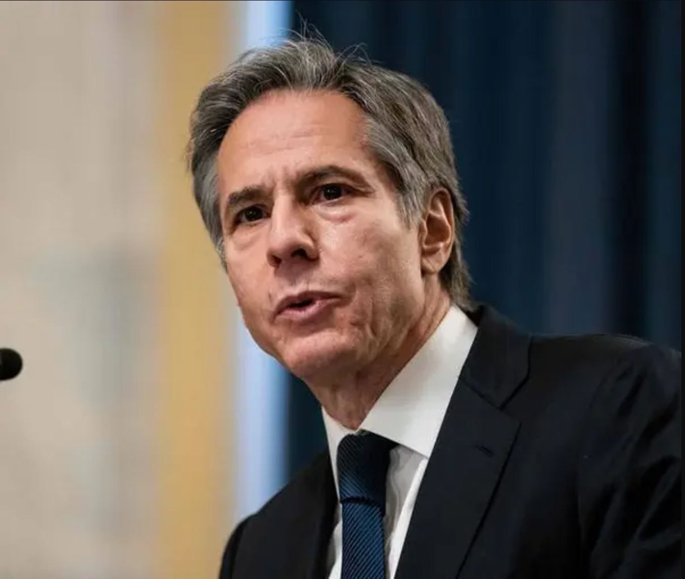 بلینکن: تمجید رسانه‌های وابسته به دولت ایران از حمله به سلمان رشدی نفرت‌انگیز است