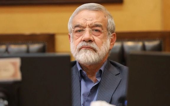 برلماني إيراني: مسؤولو أذربيجان يسعون لإسقاط نظام طهران وبزشكيان يعانق علييف