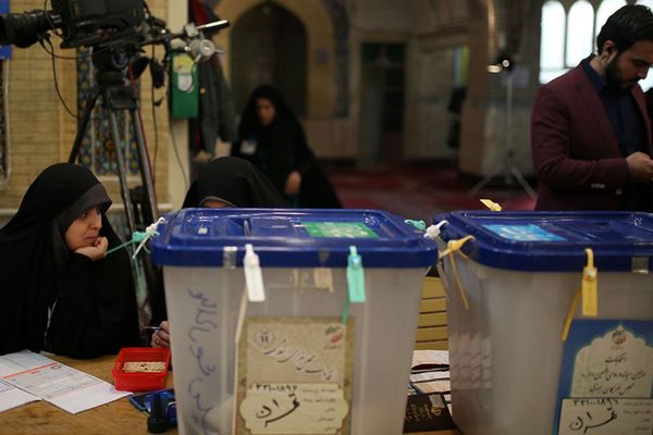 Iranian Politicians Frustrated Over Political, Economic Situation