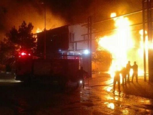 سخنگوی آتشنشانی قم از آتشسوزی گسترده یک کارخانه مصنوعات پلاستیکی در این شهر خبر داد