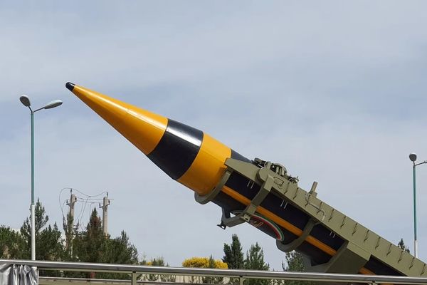 State TV and Guards outlet at odds over Iran missile test reports