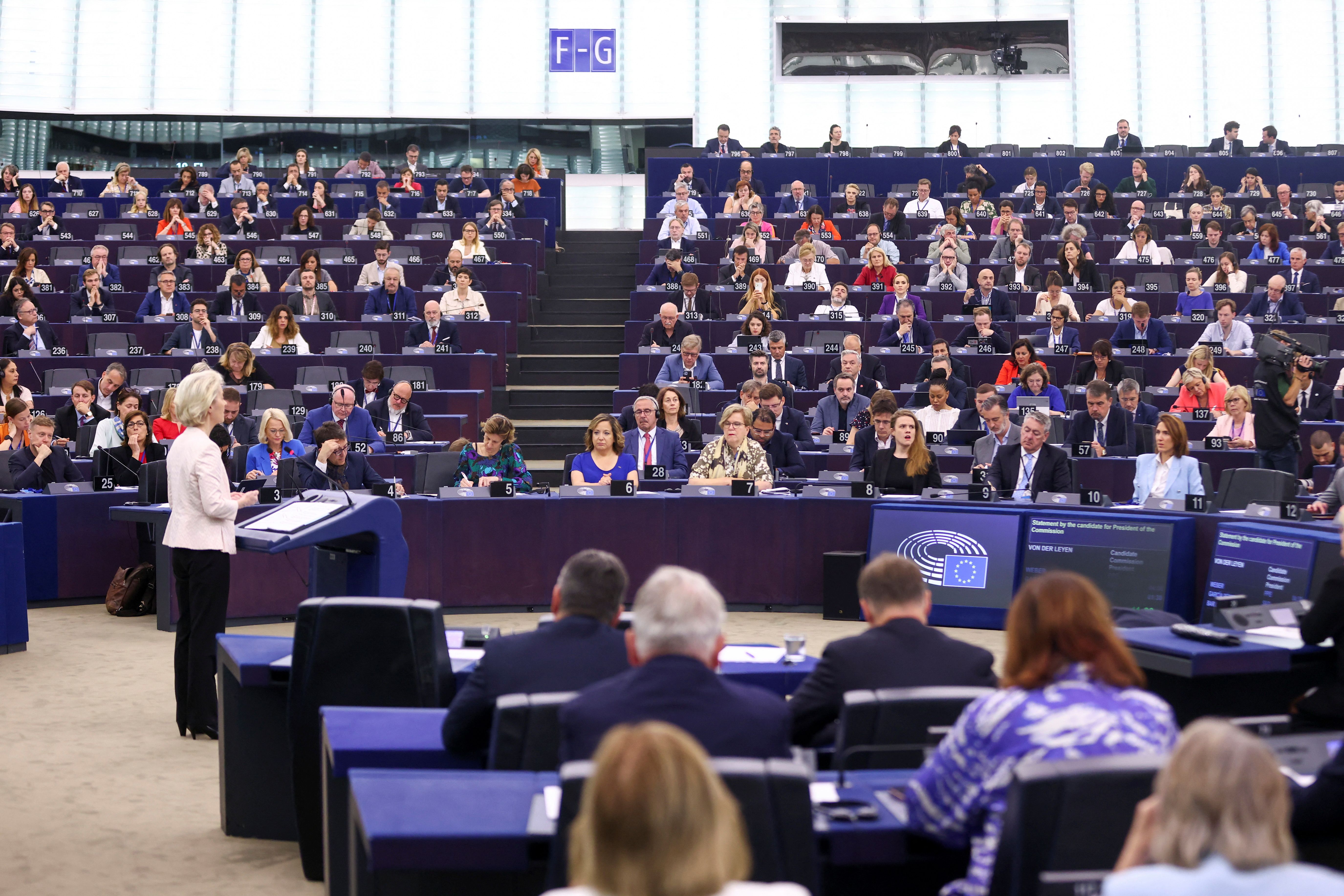 سخنرانی اورسولا فون در لاین پیش از رای‌گیری برای انتخاب رییس کمیسیون اروپا، استراسبورگ، ۲۸ تیر