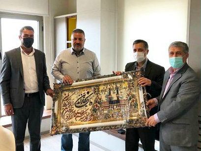 تقدیر مسئولان آذربایجان غربی از «فعالیتهای نیکوکاری» یک متهم به قاچاق و آدمربایی