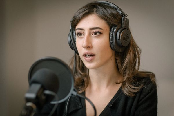 روما تعلن إطلاق سراح الصحافية الإيطالية المحتجزة في إيران وعودتها إلى بلدها