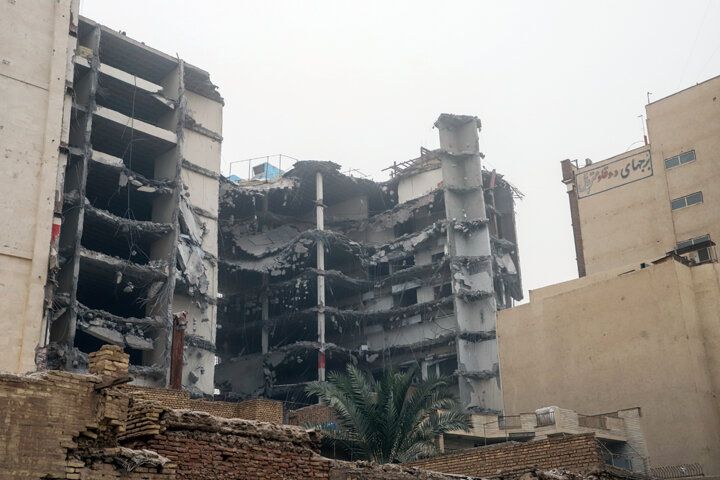 واکنش شمخانی به گزارش ایران اینترنشنال درباره ارتباط برادرزاده‌اش با عبدالباقی؛ شایعه است