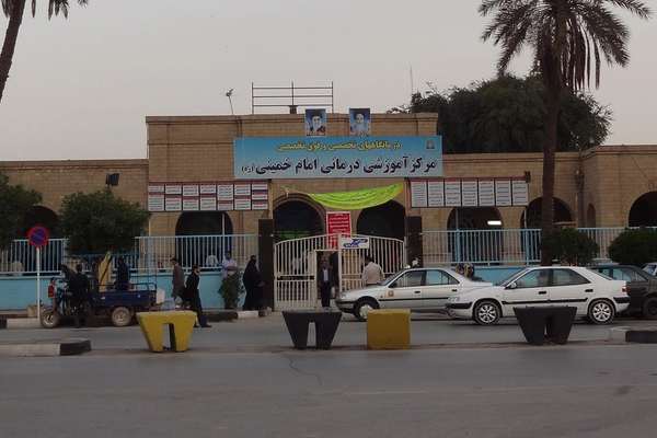 پیام مخاطب از حکومت نظامی: بسیجیها به بخش چشم بیمارستان اهواز حمله کردند