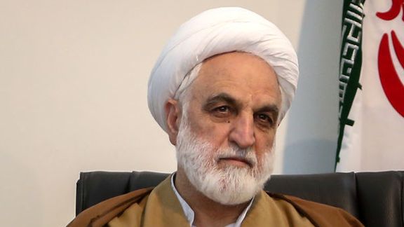 غلامحسین محسنیاژهای: ساعت کار زنان طوری باشد که وقتی به خانه میآیند انرژی داشته باشند