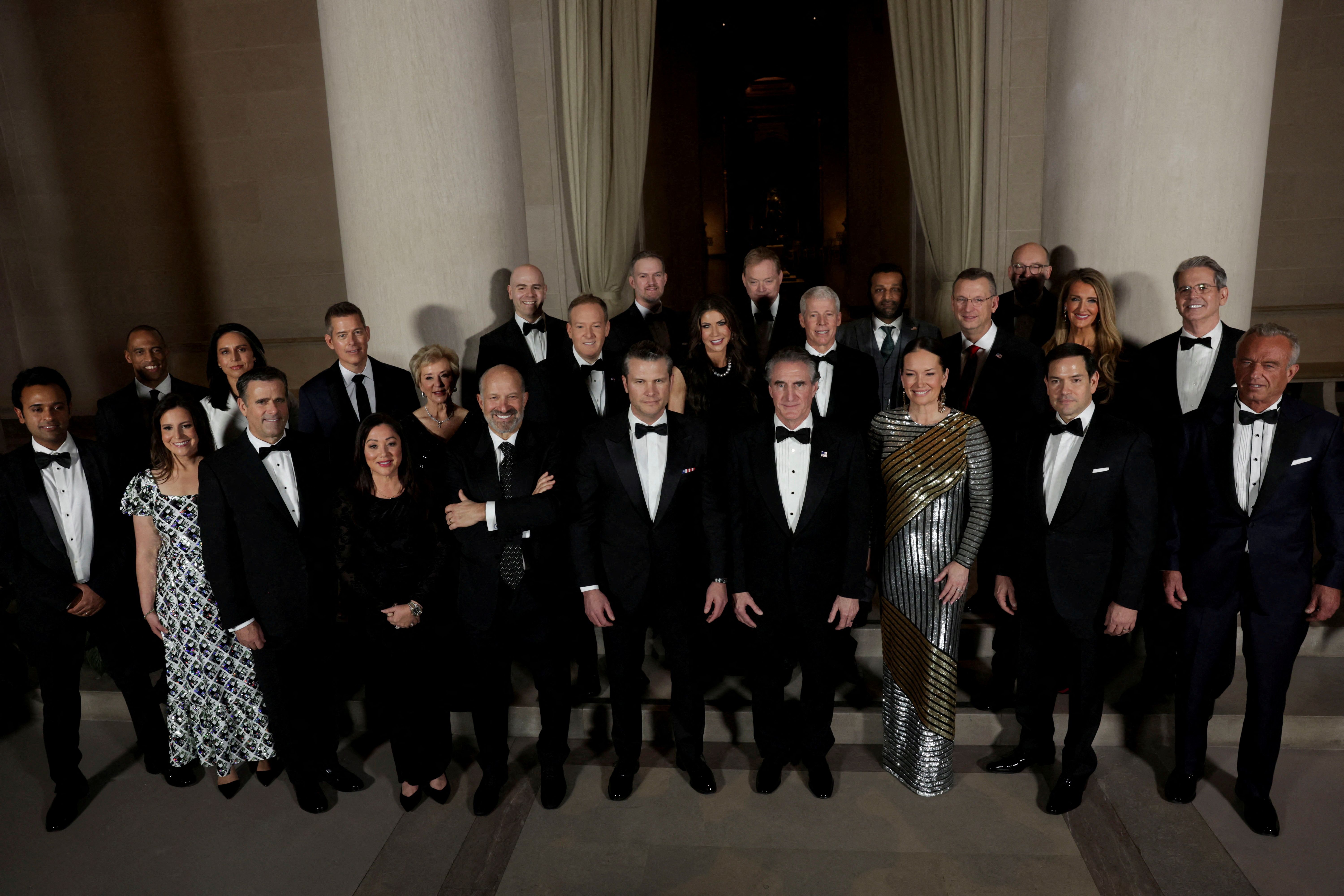 اعضای کابینه ترامپ چه کسانی هستند؟