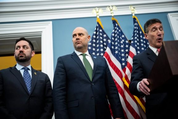 مایک لاولر، عضو جمهوریخواه مجلس نمایندگان آمریکا،