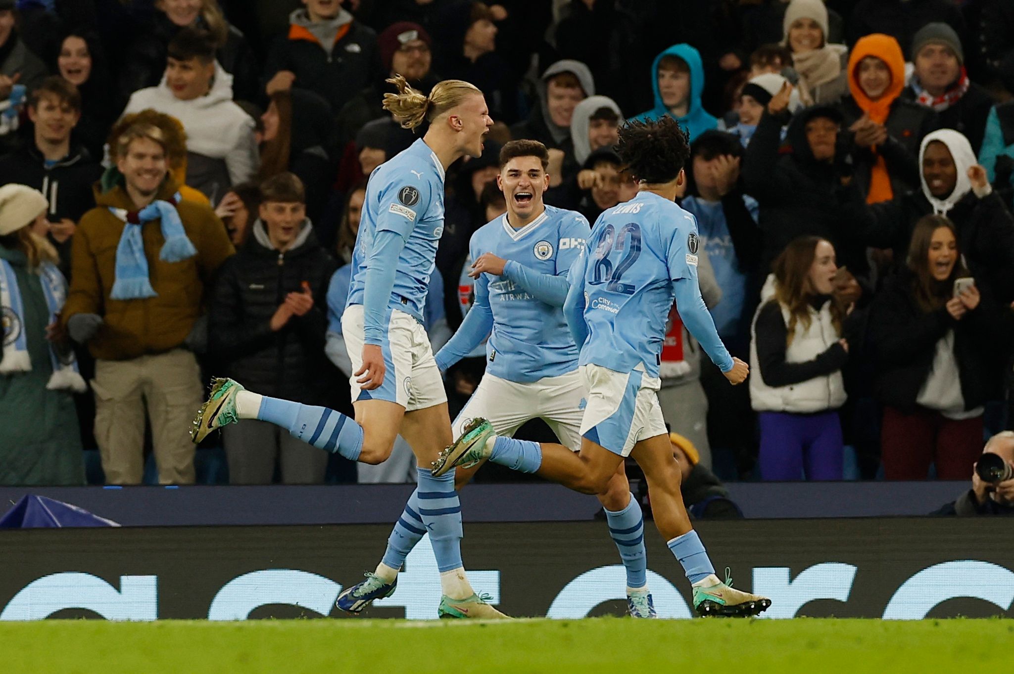 منچسترسیتی ۳-۲ لایپزیش؛ بازگشت رویایی سیتیزن‌ها در قامت قهرمان اروپا