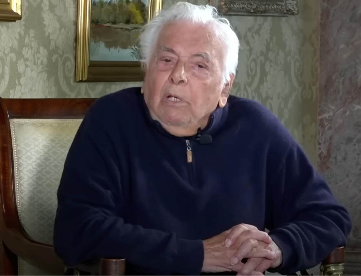 ابراهیم گلستان، کارگردان و نویسنده برجسته ایران در خانه خود در بریتانیا درگذشت