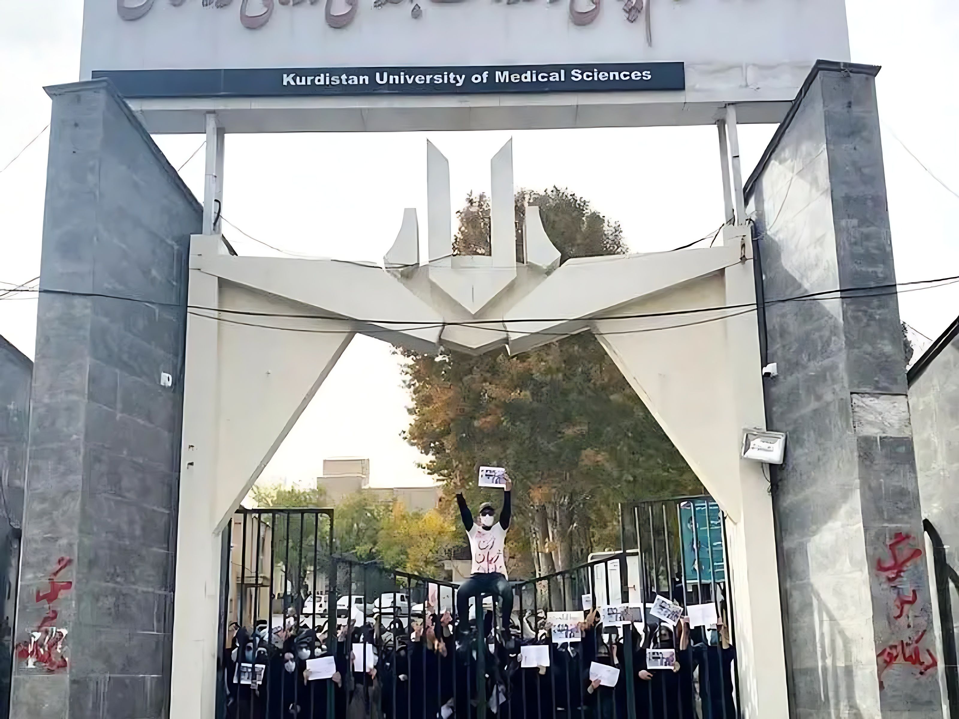 خبرنامه امیرکبیر از پروژه نفوذ در رسانه‌های دانشجویی با هدف سرکوب جنبش‌های اعتراضی خبر داد