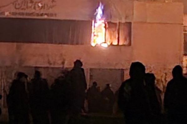 کانال ۱۲اسرائیل: سازمانهای اطلاعاتی غربی ریزشهایی را در سپاه و بسیج شناسایی کردهاند