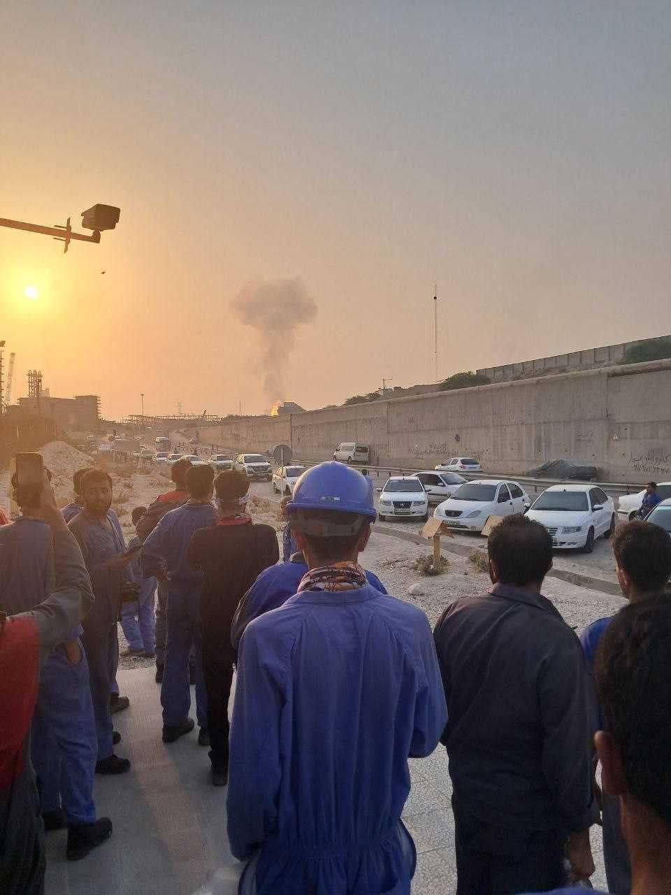 إسرائيل توسع نطاق هجماتها وتستهدف حقول الغاز الإيرانية 