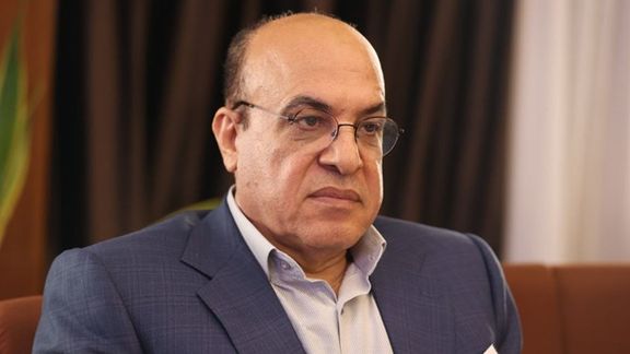 محمدرضا پوریا رئیس فدراسیون بدمینتون باقی ماند