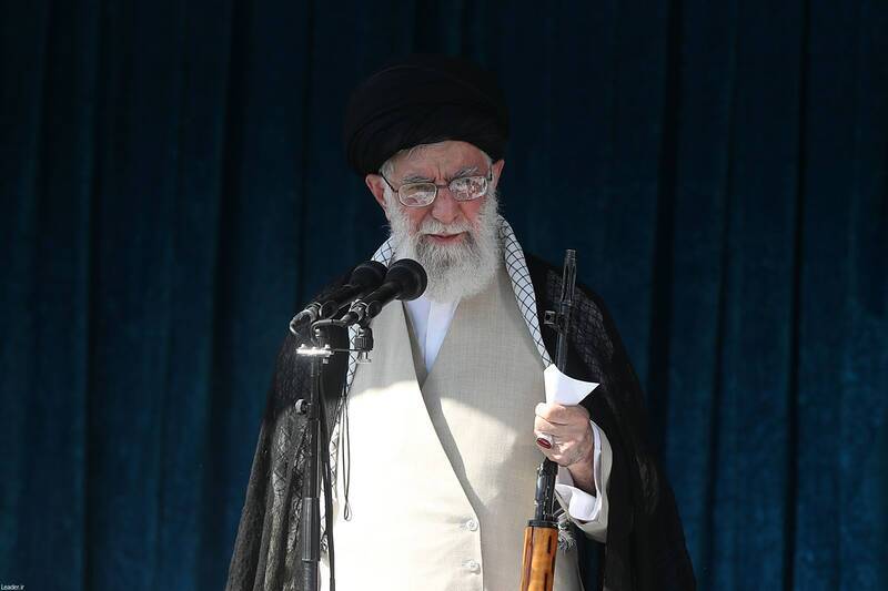 خامنه‌ای مجوزی برای پرداخت بخشی از «خمس» مردم ایران به مردم غزه را صادر کرد