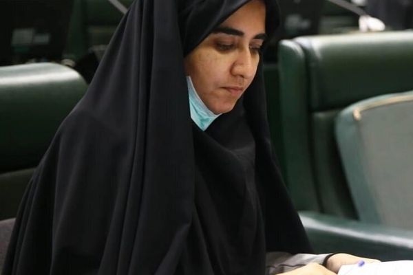 برلمانية إيرانية: لا اتفاق نووي جديد.. ولن نساوم على قدراتنا الدفاعية