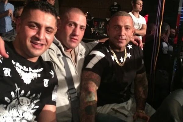 من "جيمس بوند" إلى "كاظ".. مسؤولون رئيسيون عن الهجمات المدعومة من إيران ضد يهود أستراليا