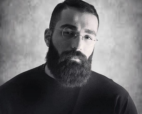 حکم اعدام حمید صفت، خواننده رپ، از سوی دیوان عالی کشور نقض شد