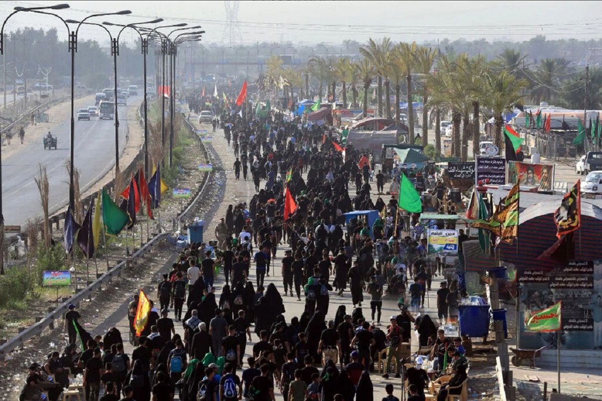Pilgrims in Iraq marching toward Karbala. Undated