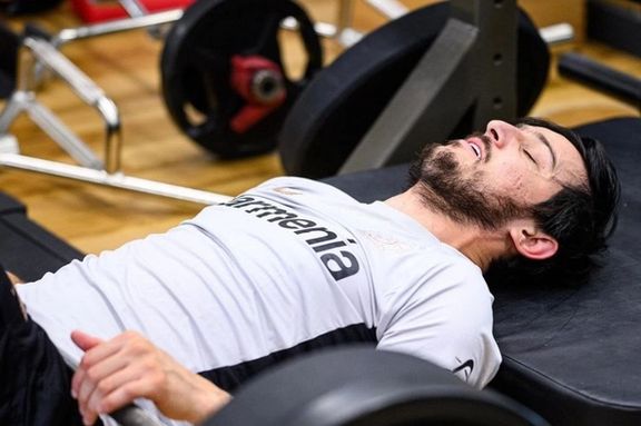 به دلیل غیبت در تمرین و بدن ناآماده؛ ژابی آلونسو، سردار آزمون را از لورکوزن اخراج کرد