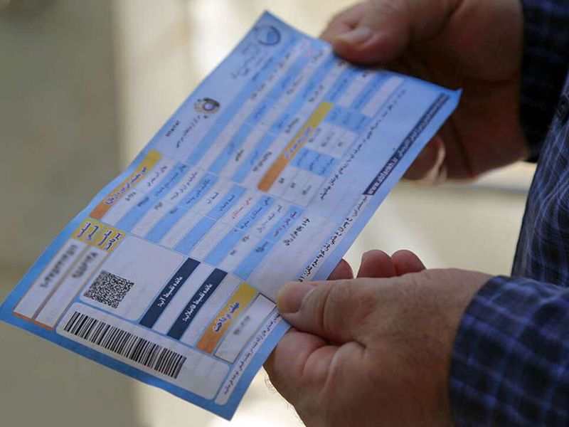 عضو کمیسیون صنایع مجلس: دولت قیمت قبوض آب و برق را بالا برده است