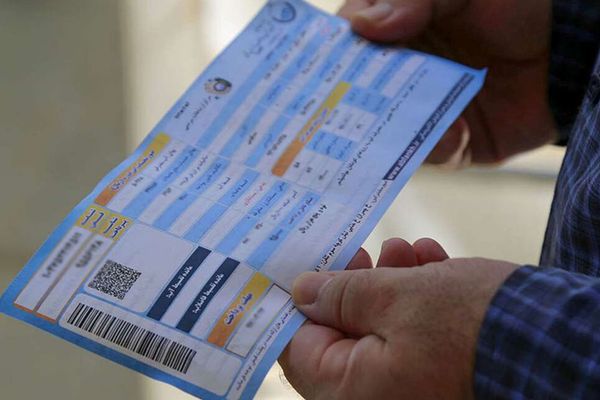 عضو کمیسیون صنایع مجلس: دولت قیمت قبوض آب و برق را بالا برده است