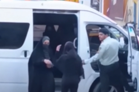 بازگشت گشت ارشاد به خیابانها در آستانه سالگرد قتل حکومتی مهسا امینی