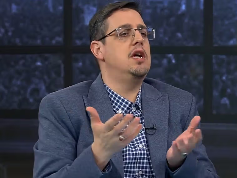 مسؤول إيراني: إذا سمحنا بحرية الحجاب سيكون الوضع "أسوأ" من تركيا