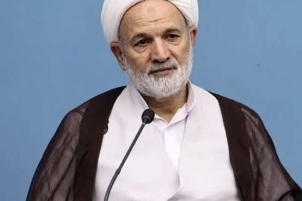 روانبخش، نماینده قم: در جمهوری اسلامی بر خلاف آمریکا و اروپا، مردم آزادی دارند