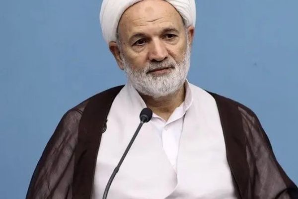 روانبخش، نماینده قم: در جمهوری اسلامی بر خلاف آمریکا و اروپا، مردم آزادی دارند