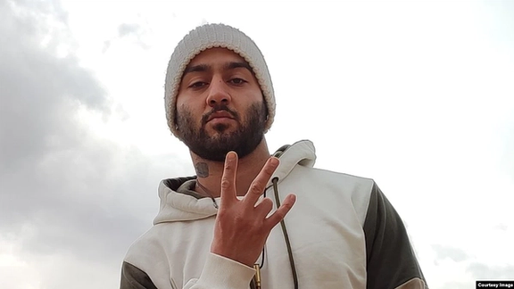 شورای هماهنگی تشکلهای صنفی فرهنگیان ایران خواستار آزادی بیقید و شرط توماج صالحی شد