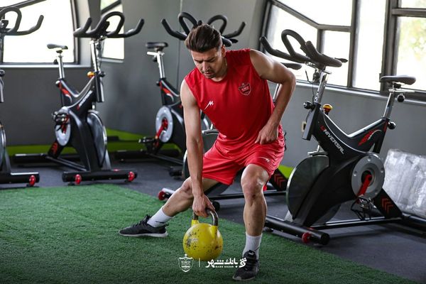 سعید مهری: اگر پرسپولیس تمایلی به ادامه همکاری ندارد، باید قراردادم را فسخ کنند