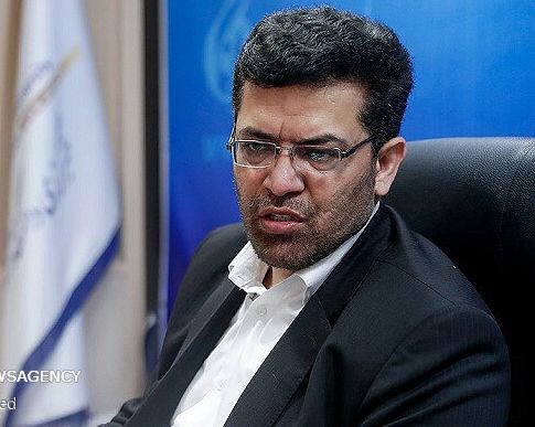 واکنش نماینده مجلس به تلفظ اشتباه «لایحه»: برای شادی دلها در برابر تمسخرها میایستیم