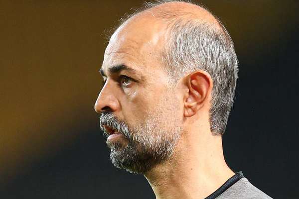 محرم نویدکیا، سرمربی سپاهان: رامین رضاییان را نمیخواهیم، آریا یوسفی را داریم