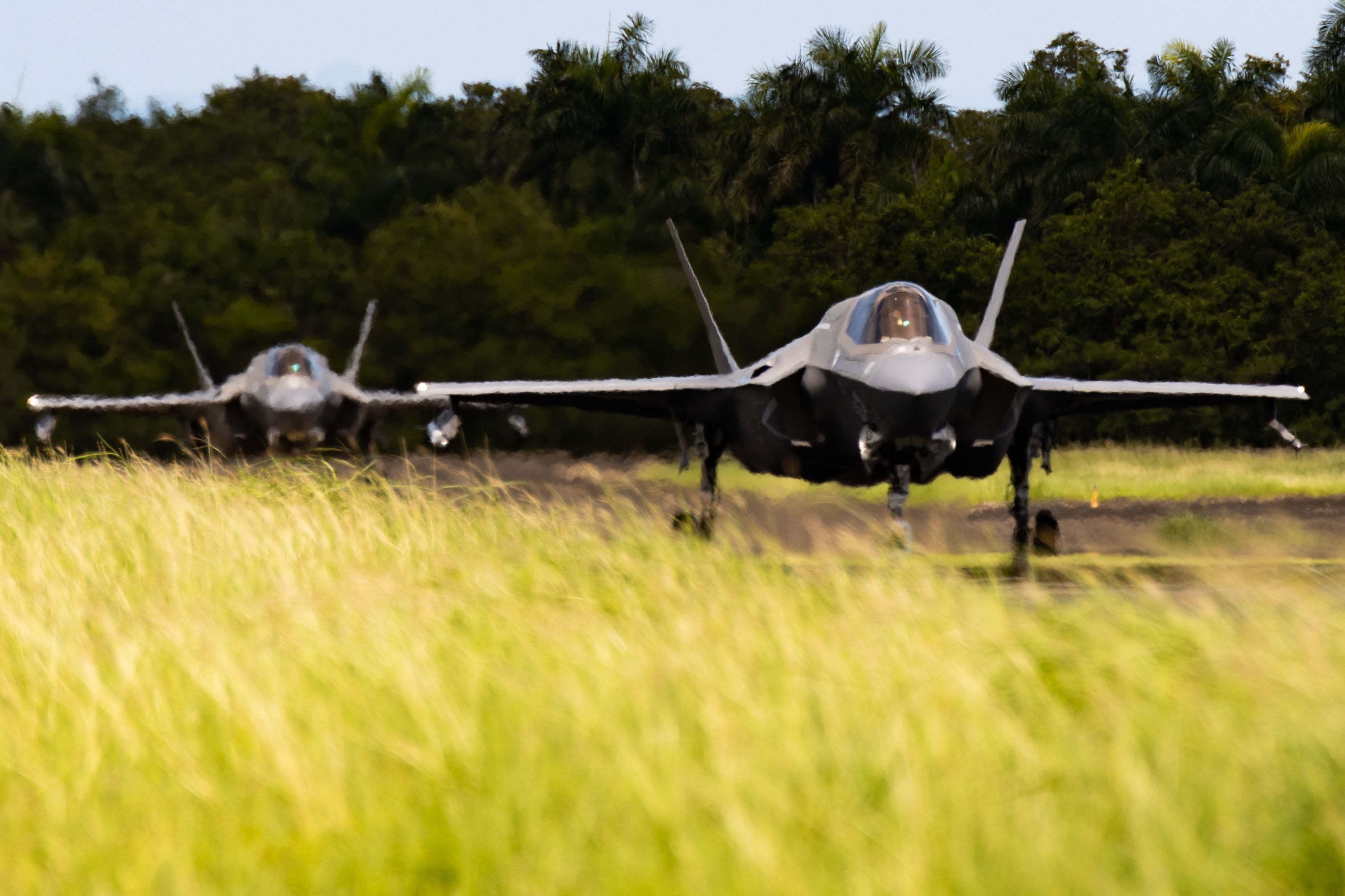 جنگنده‌های اف-۳۵بی آمریکا برای عملیات مقابله با مواد مخدر در کارائیب مستقر شدند