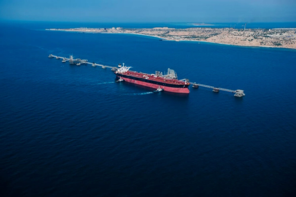 افزایش صادرات نفت ایران همزمان با توافق تهران-واشینگتن