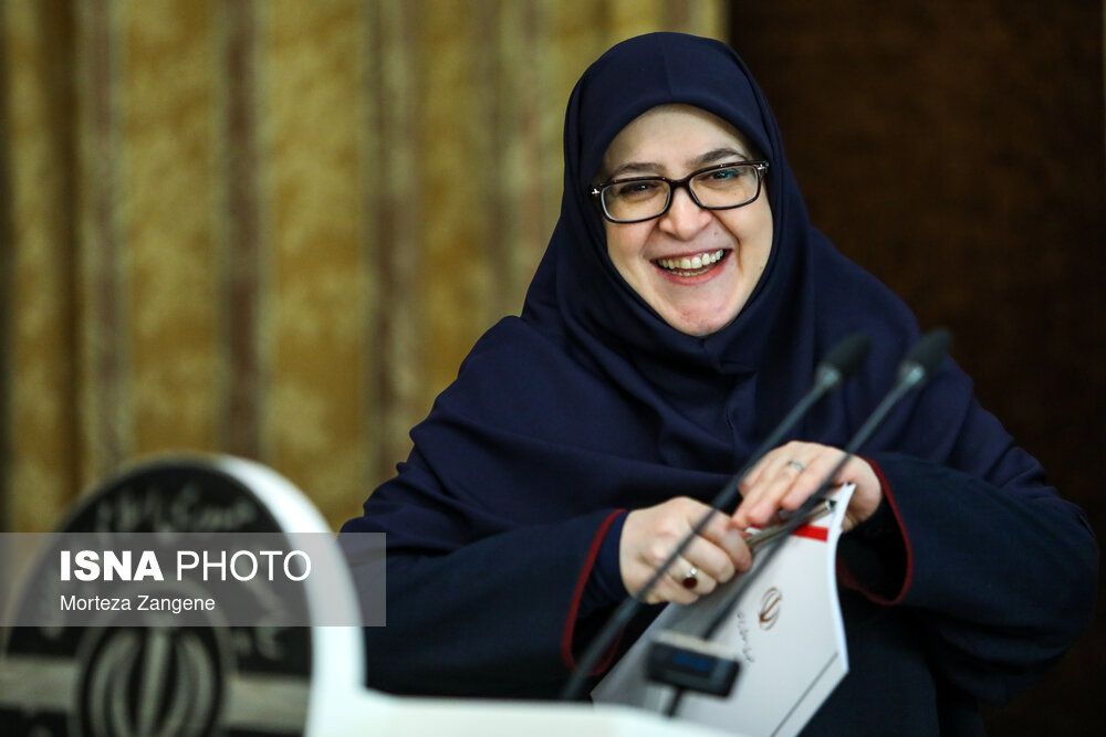 الحكومة الإيرانية: الإغلاق لا يحل أزمة الكهرباء… والناس تقبّلوا حجب الإنترنت أثناء الحرب