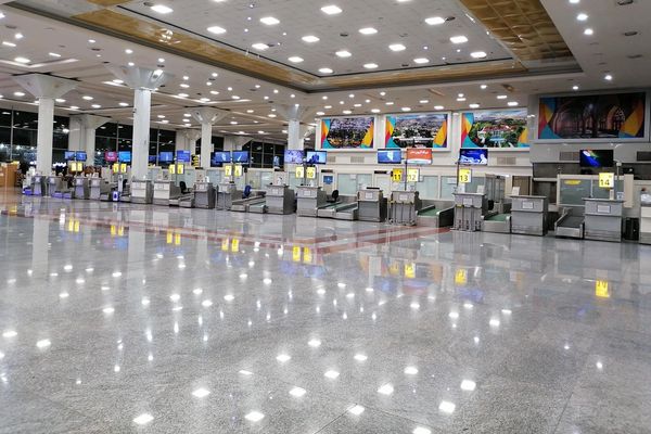 معاون وزیر راه و شهرسازی: از ۵۶ فرودگاه ما در سال گذشته، ۵۵ فرودگاه زیانده بودند