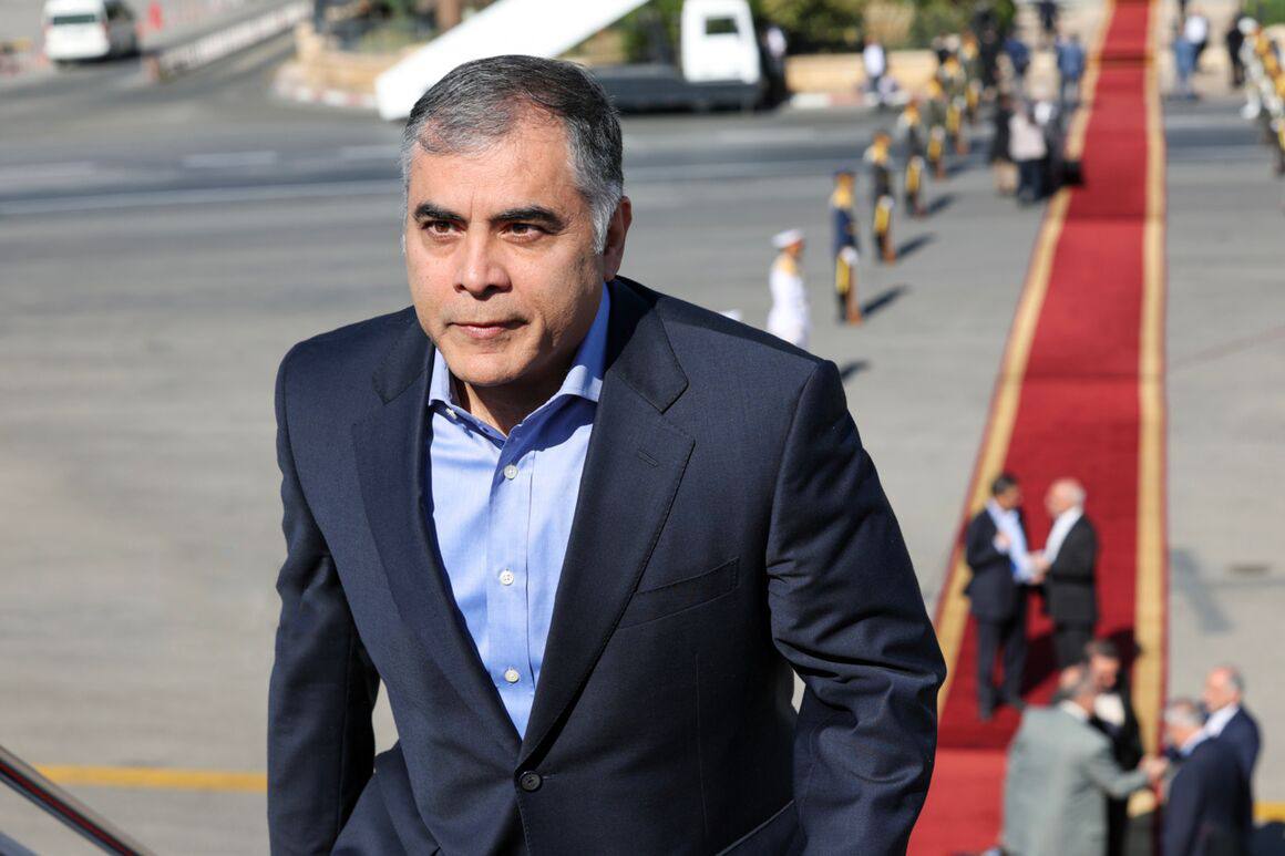وزیر نفت استعفا کرد و حمید بورد سرپرست وزارت نفت شد